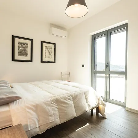 Villa Ville Petrara - Villa Con Piscina E Spa Nei Vigneti Luogosano