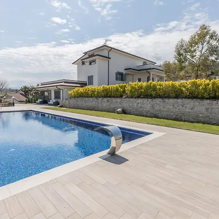 Ville Petrara - Villa Con Piscina E Spa Nei Vigneti Villa Luogosano