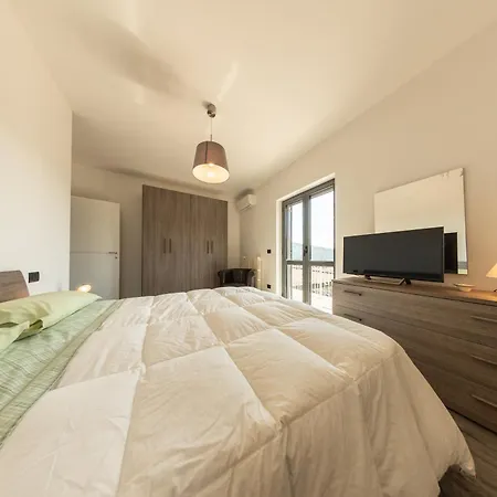 Ville Petrara - Villa Con Piscina E Spa Nei Vigneti Luogosano