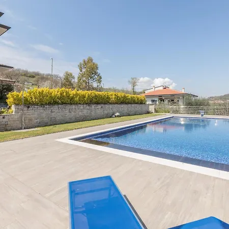 Ville Petrara - Villa Con Piscina E Spa Nei Vigneti * Luogosano