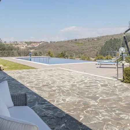 Ville Petrara - Villa Con Piscina E Spa Nei Vigneti * Luogosano